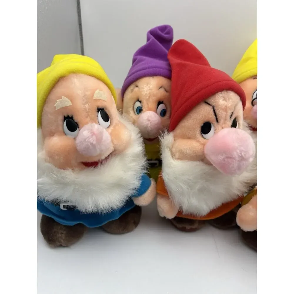 Set of 7 VTG Disneyland Walt Disney World Seven Dwarfs Plush Set 7” All w/ tags